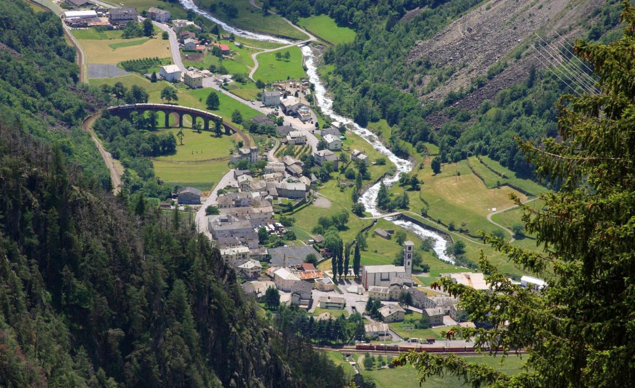 Historic Hotel Albrici Poschiavo Eksteriør billede